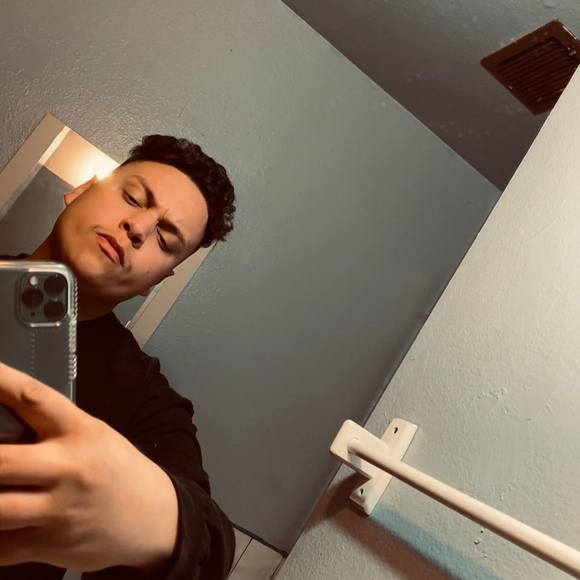 Meet your Posher, Eddie - Picture 1 of 1